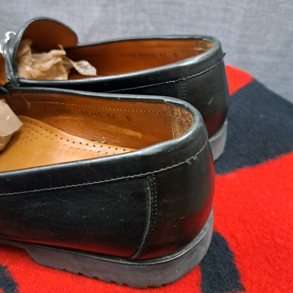 %Size 12D Allen Edmonds \